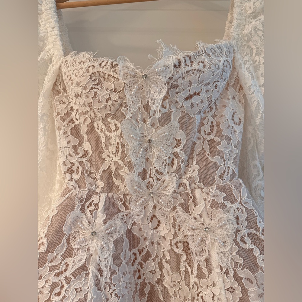 NWOT BRONX AND BANCO Colette White Lace Long Sleeve Mini Wedding Bridal Dress - Picture 8 of 16